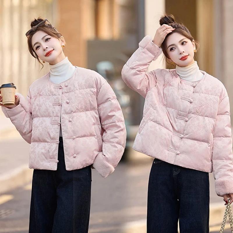 奶系穿搭秋冬季套装女高级感别致国风盘扣棉服外套高腰遮胯阔腿裤