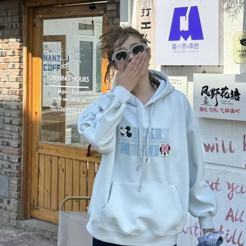 LOV3设计感浅蓝卫衣2024秋新款休闲宽松卡通字母刺绣长袖上衣女