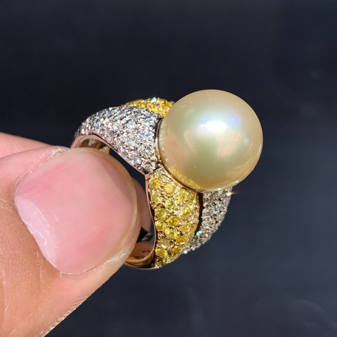 13mm澳白金珍珠 满钻镶嵌