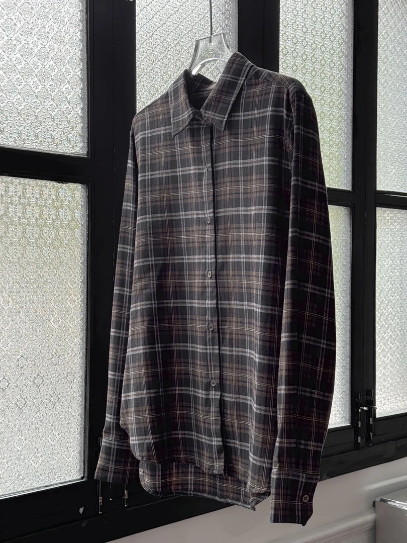 客供双面磨毛法兰绒纯棉面料+多次重工水洗复古棕咖格纹衬衫