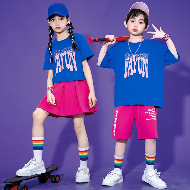 六一儿童演出服小学生夏季街舞服套装幼儿园园服大合唱歌表演服装
