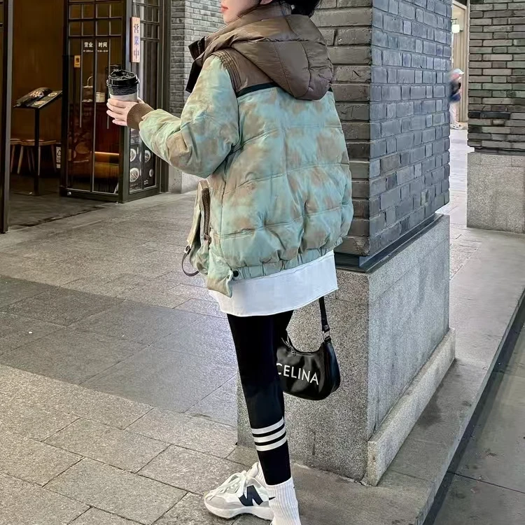 2024新款迷彩短款拼色连帽加厚羽绒服  6026