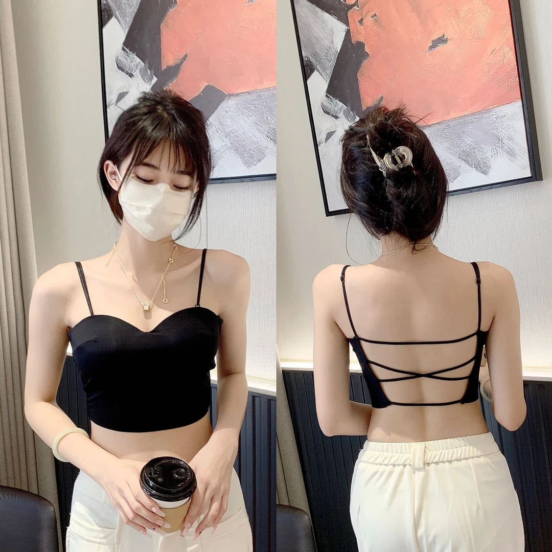 带胸垫冰丝小吊带背心女装夏季新款性感辣妹内搭外穿美背白色上衣