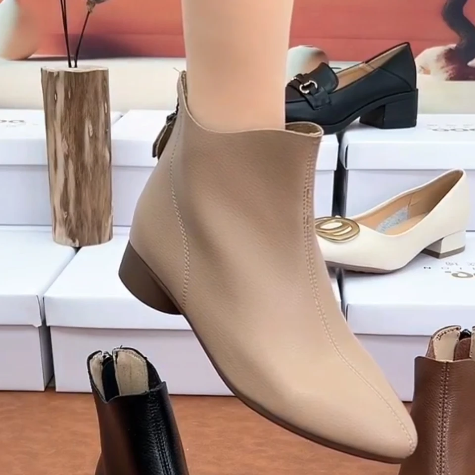 法式软皮靴尖头短靴女韩版中跟显瘦百搭马丁靴粗跟女鞋加绒踝靴