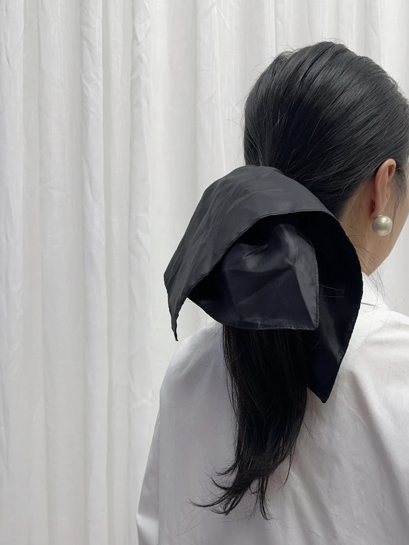 （鸭屎香）时尚头饰风车盘绳法式方巾式发圈