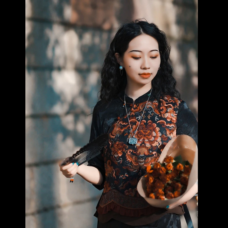 【羊在在】民族风国风棉麻女装重工刺绣气质修身短外套90232