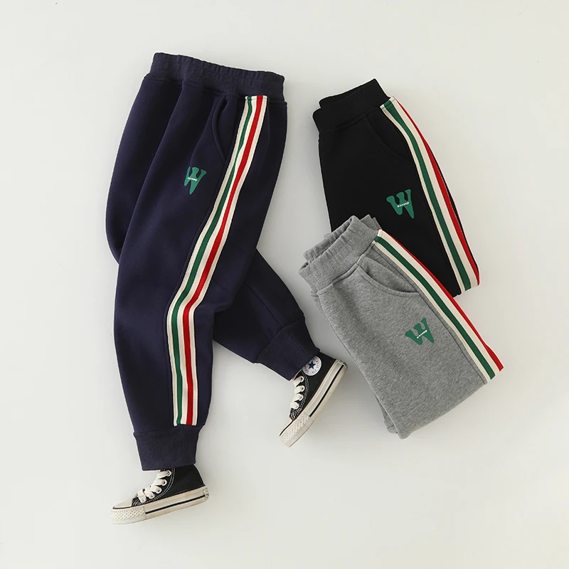 冬季加绒加厚儿童侧拼彩条印花字母中大童休闲卫裤长裤    1068