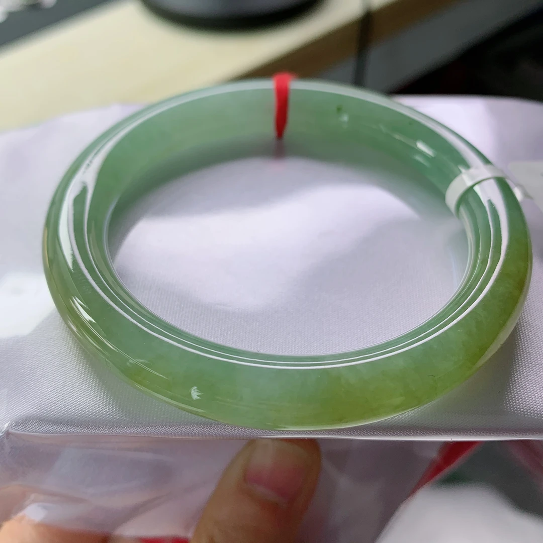 54圈口天然缅甸A货翡翠冰种黄翡圆条手镯时尚经典女玉镯子