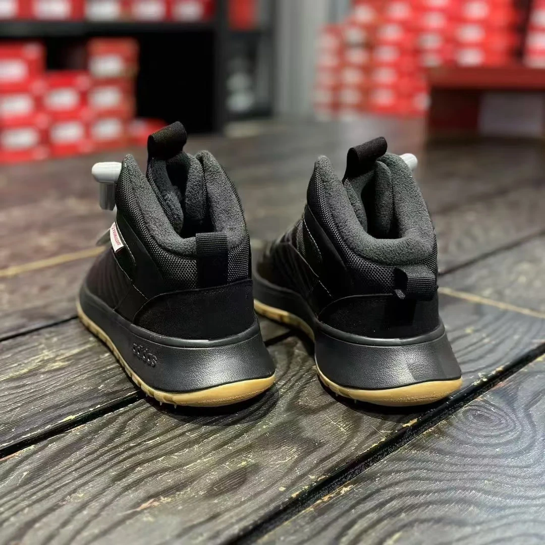 Adidas/阿迪达斯正品新款男款加绒保暖耐磨休闲经典运动鞋JP7714