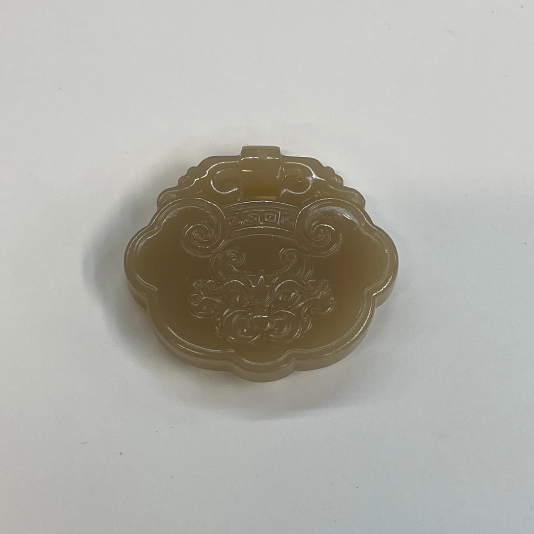 熟藕平安锁吊坠*YZW11802