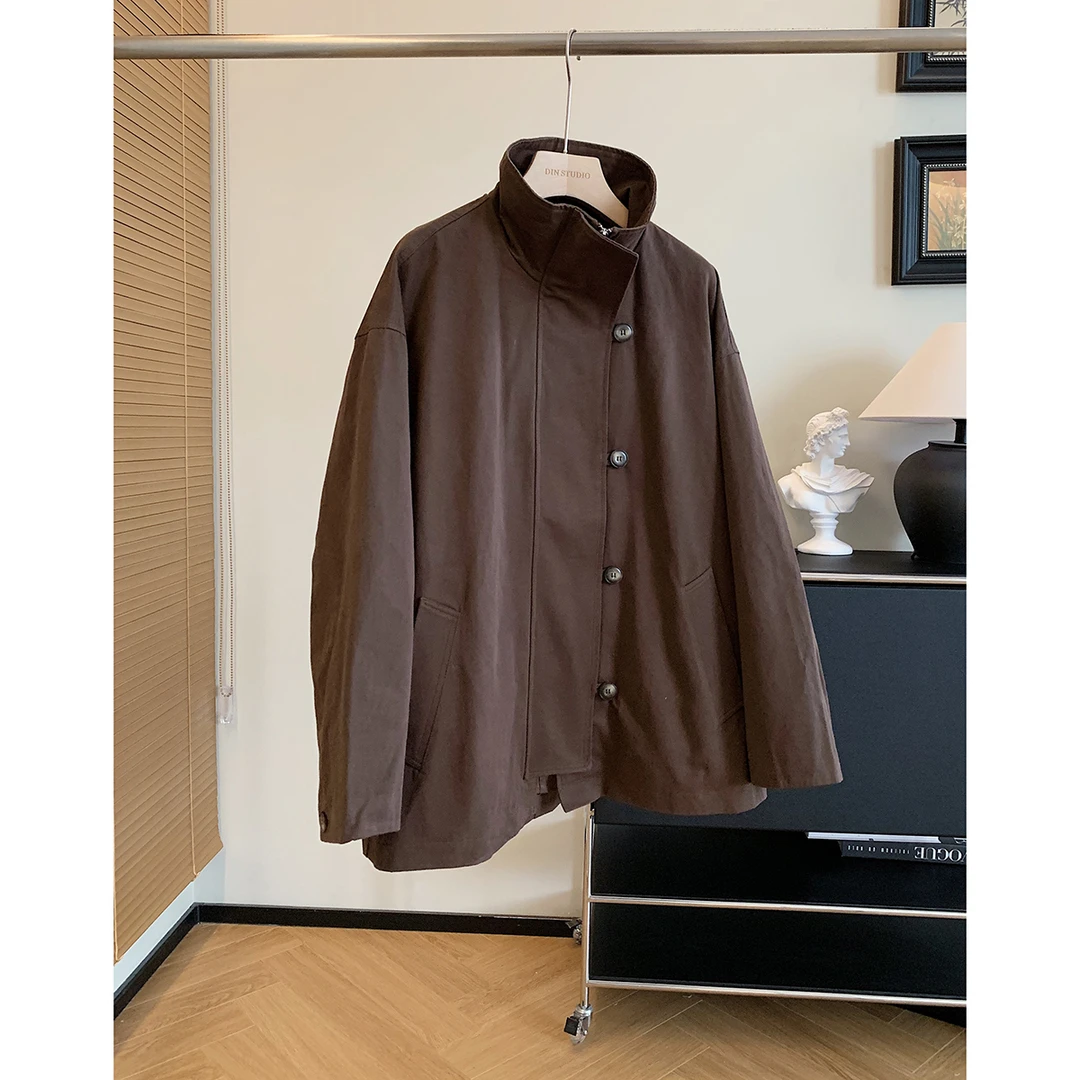 大叮自制清仓！摩卡色美式中长款立领风衣外套！S5259