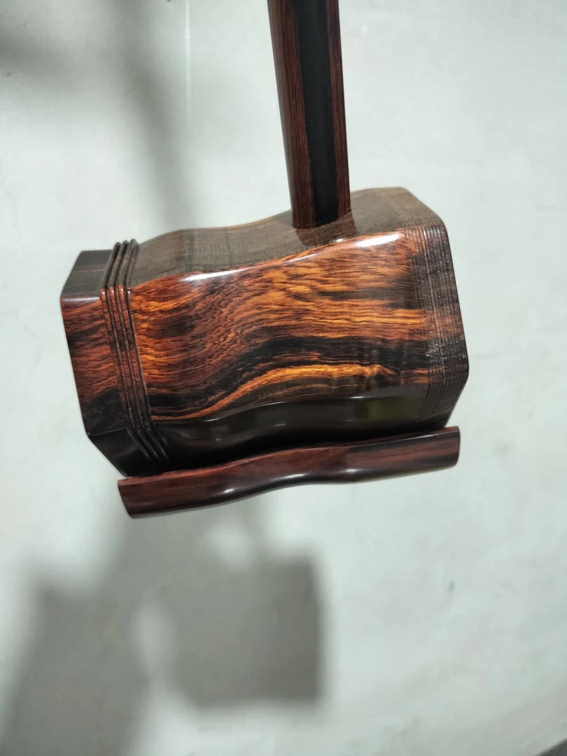 老挝大红酸枝旧料老红木黑飘红琴架