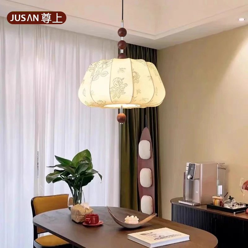 栗子吊灯法式中古风卧室灯复古布艺实木餐厅灯个性艺术书房灯温馨