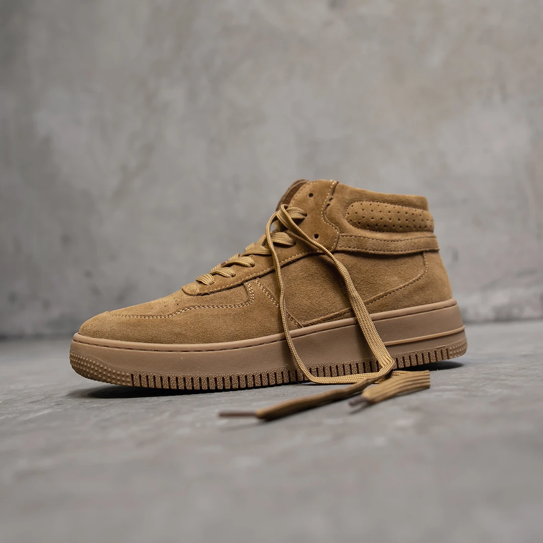 牛皮男靴子2025马丁靴秋冬牛皮男靴子复古英伦休闲工装鞋板鞋男士