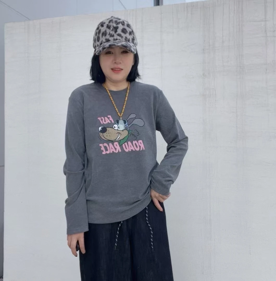 高端欧货2024冬季新款印花字母可爱小狗头长袖磨毛T女上衣24T673