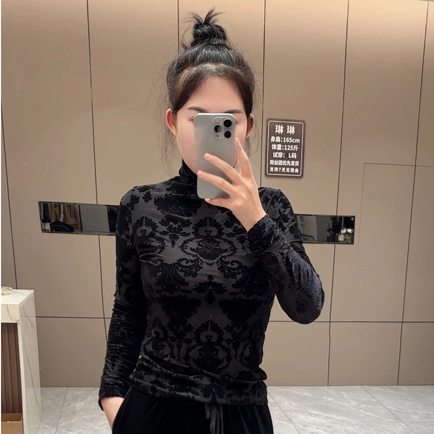 【拾染】1686新款2024秋冬植绒烧花洋气百搭显瘦修身丝绒上衣打底