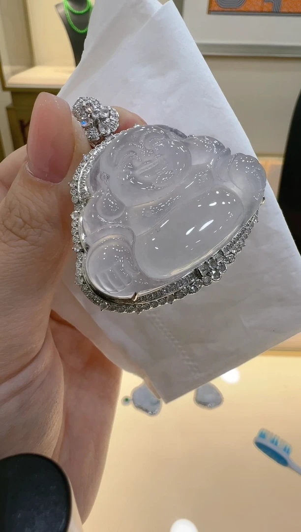 【闪购商品】翡翠吊坠(不含链)18K金镶嵌多样性发货拍一发一