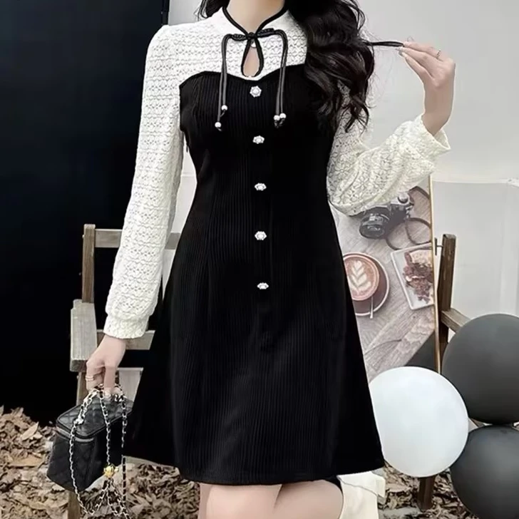 连衣裙蕾丝小香风气质针织时尚收腰拼接长袖复古法式中长款修身