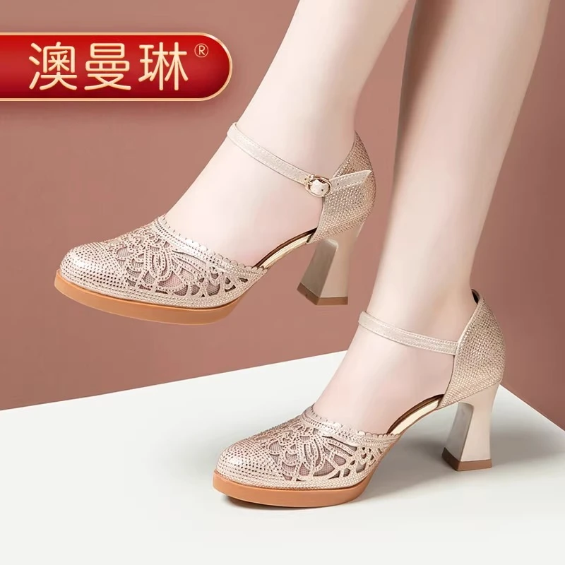 跳舞演出鞋2024年夏季新款高跟一字扣网纱水钻镂空包头中空凉鞋女