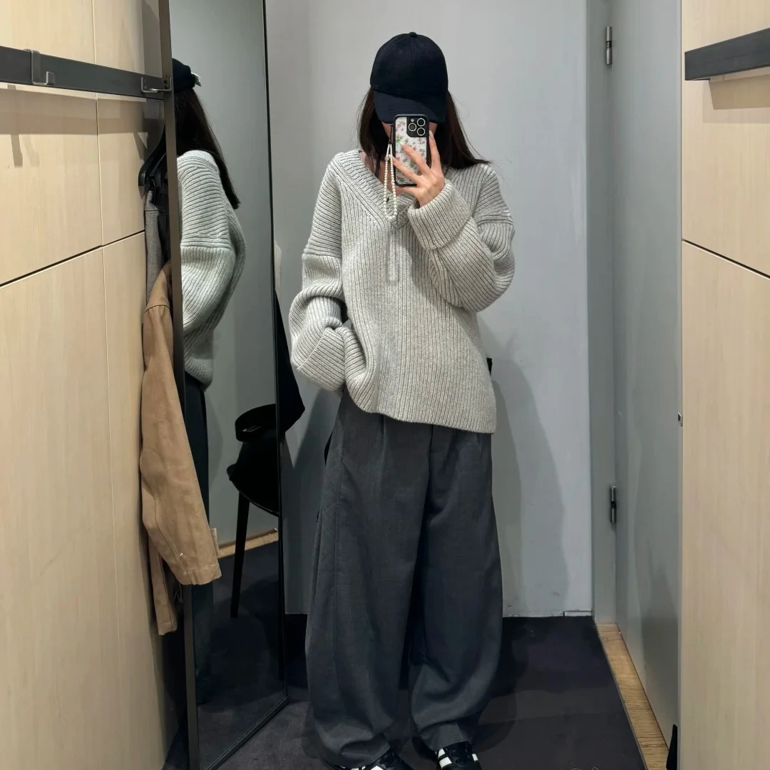 慵懒风v领针织衫女秋冬新款高级感宽松软糯复古毛衣休闲百搭上衣