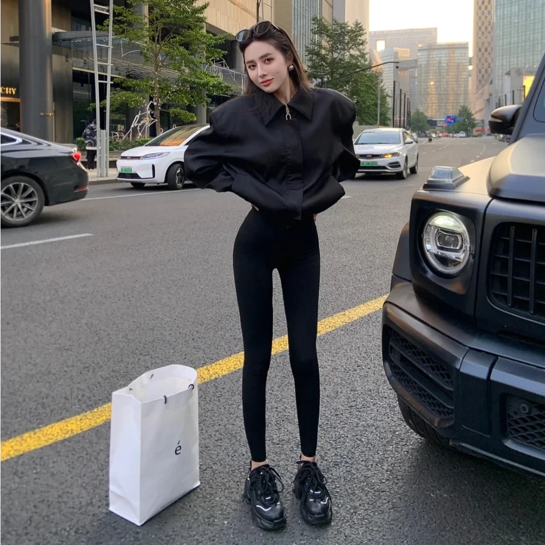 高腰鲨鱼裤女外穿2025早秋美式复古显瘦设计感黑色翻领阔肩外套女