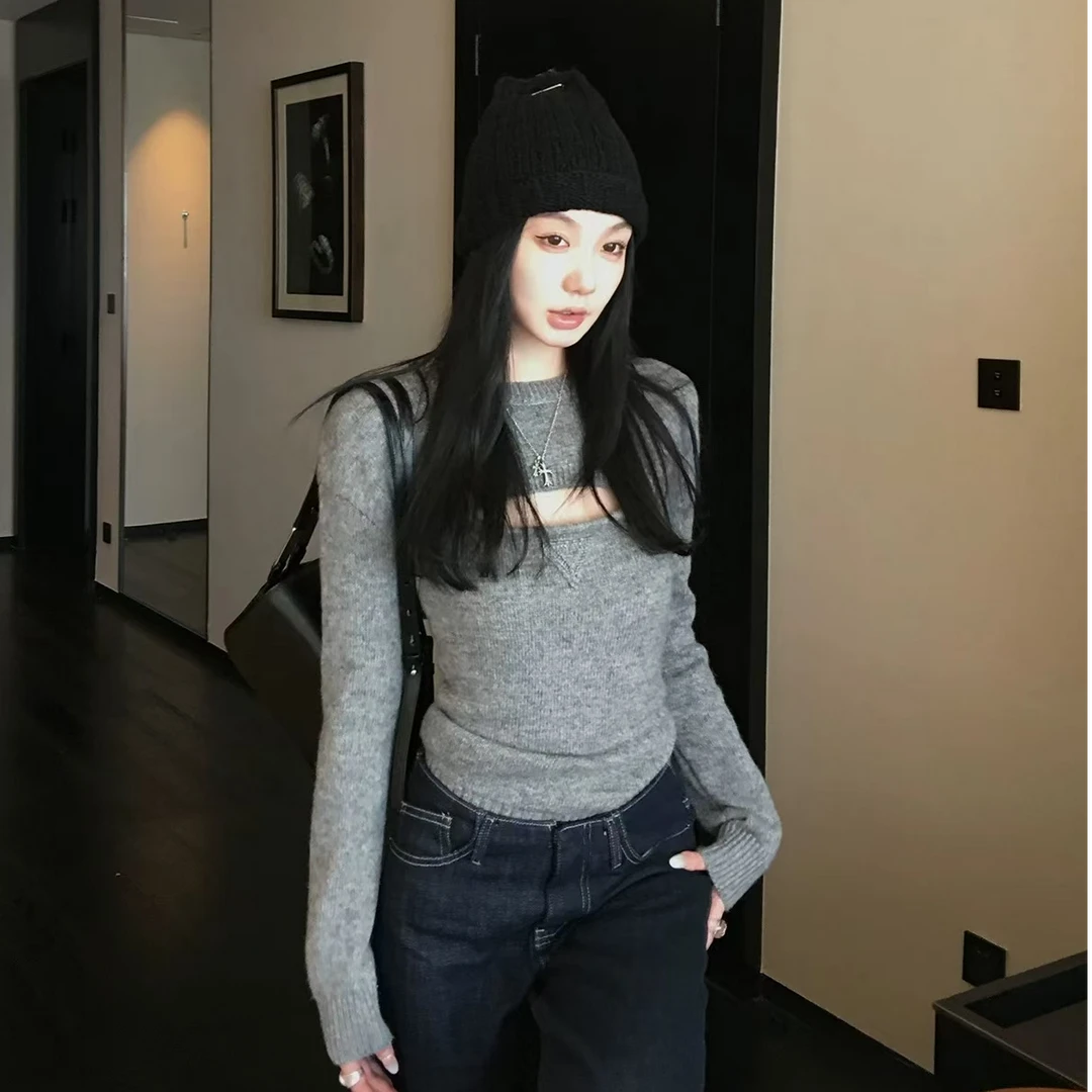 纯欲风镂空别致设计感2024春季新款高级感小众针织打底衫修身毛衣