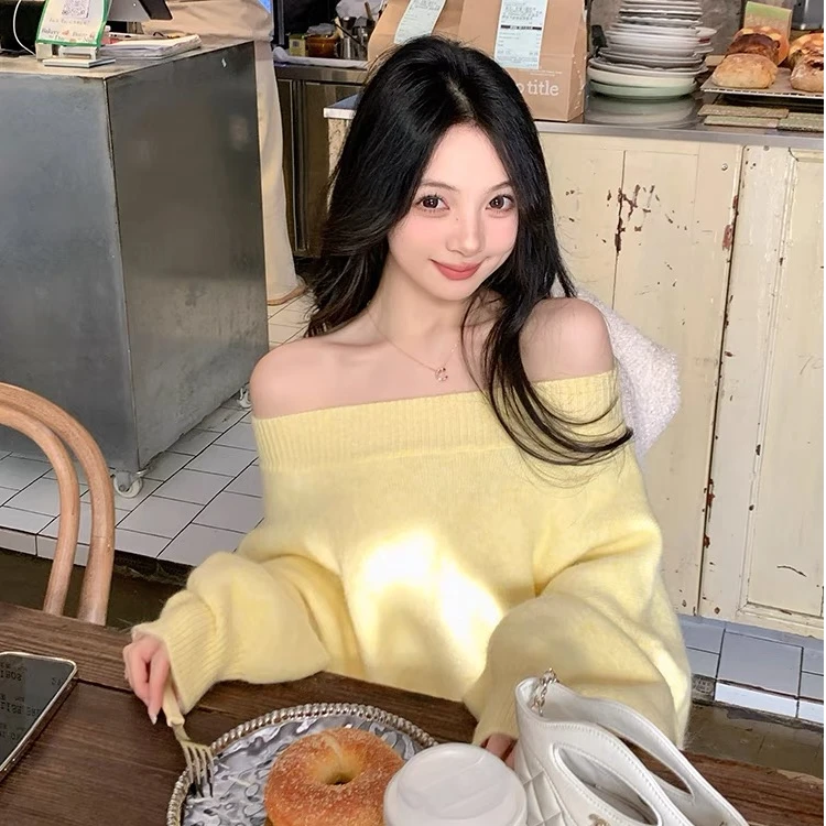 2024冬季新款设计感韩版保暖软糯温柔风不规则下摆露肩宽松毛衣