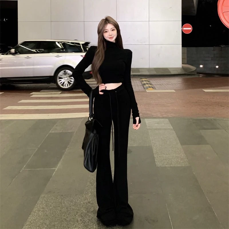 休闲套装黑色半高领长袖修身T恤女秋季穿搭抽绳高腰喇叭裤两件套