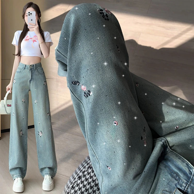 实拍新中式国风绣花烫钻牛仔裤女2024夏季新款渐变高腰直筒阔腿裤