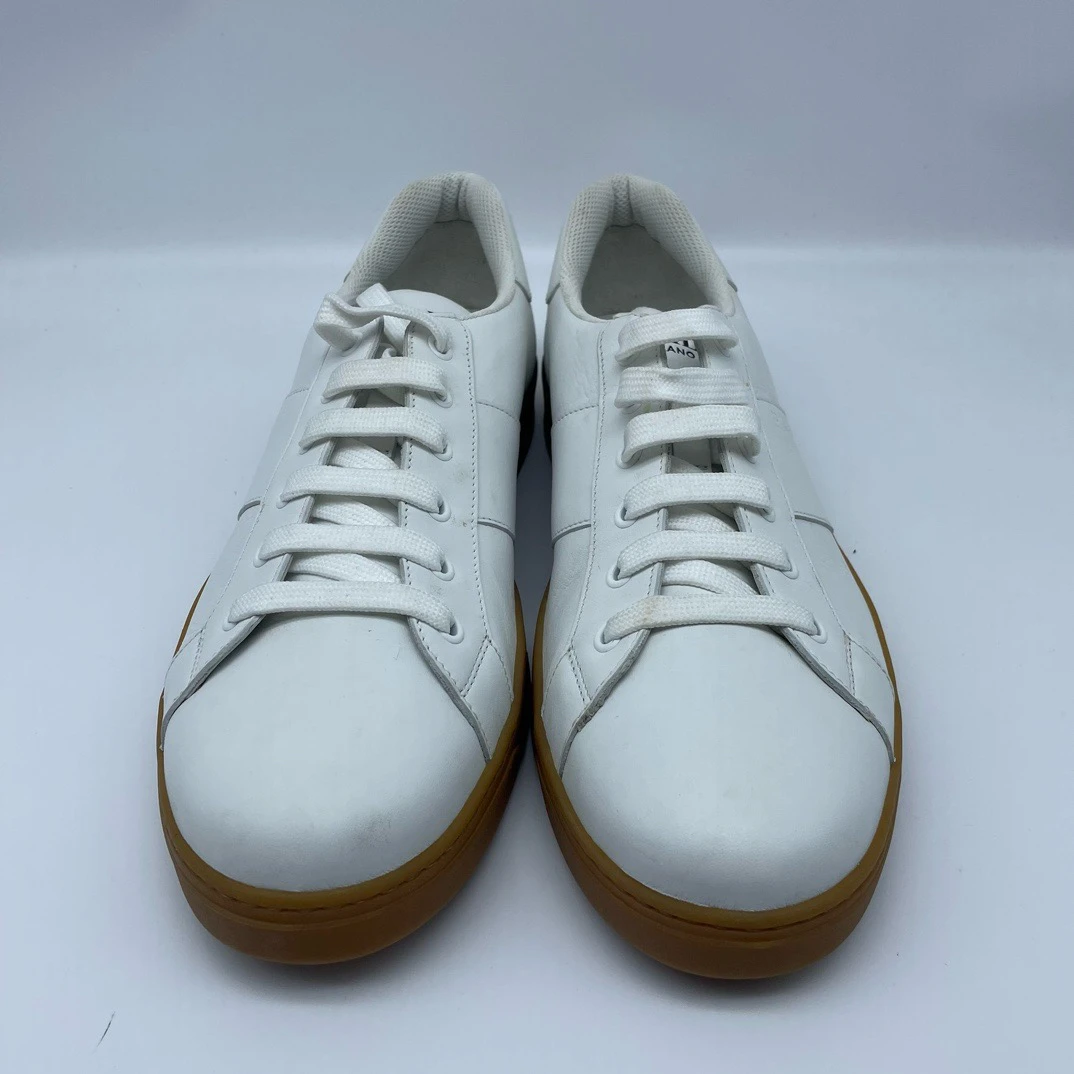 Prada/普拉达 白色板鞋 8.5码