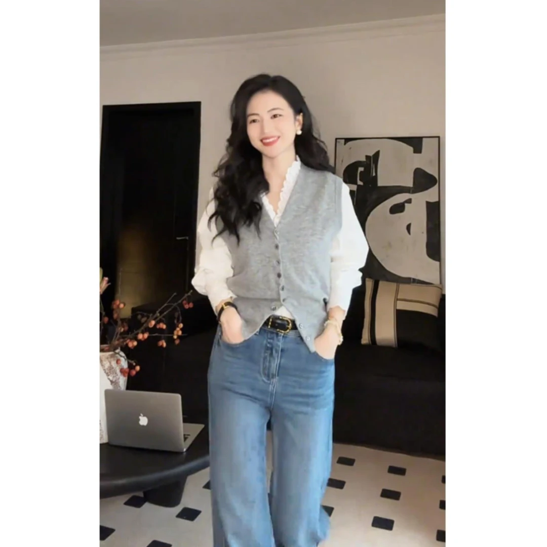 陈陈呀/知识分子针织马夹设计感百搭时尚蕾丝刺绣v领衬衫两件套女