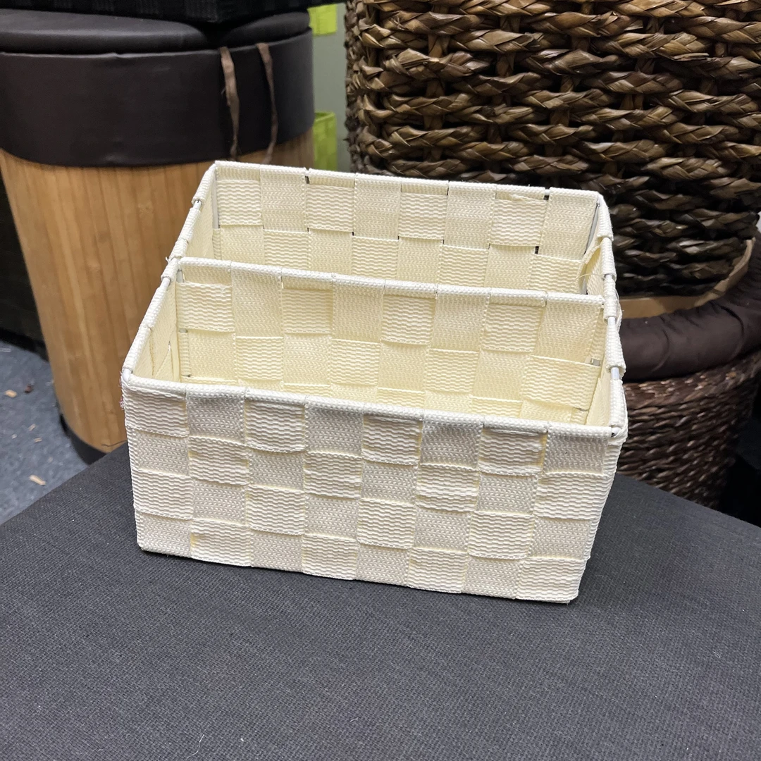 1125号冰丝带变窄收纳筐22*14*10（有瑕疵介意勿拍）