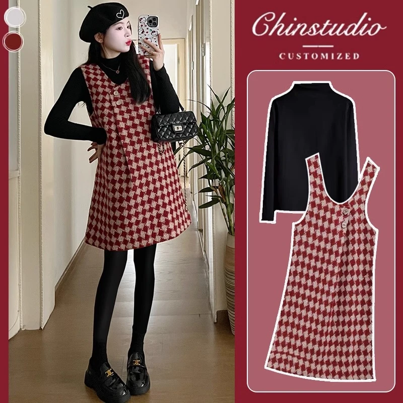 孕妇装2024新款秋冬装连衣裙针织打底加厚毛呢背带裙两件套装冬款