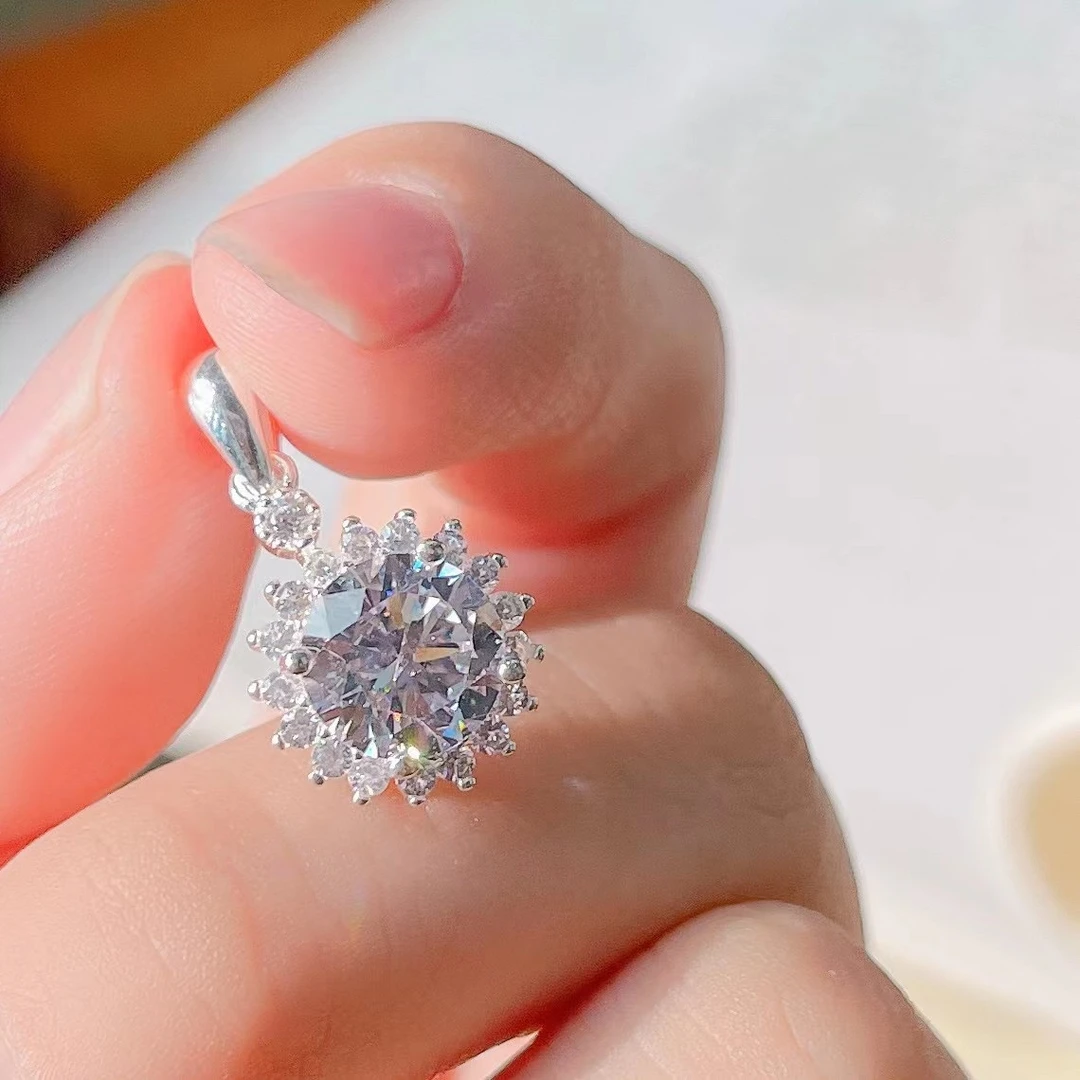 吊坠足银合成锆石 【太阳花吊坠】足银990 A8013