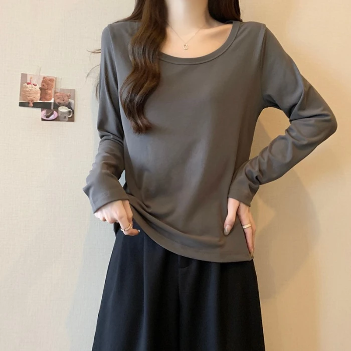 秋季新款大码女装纯色休闲正肩长袖t恤胖妹妹遮肚子显瘦打底上衣