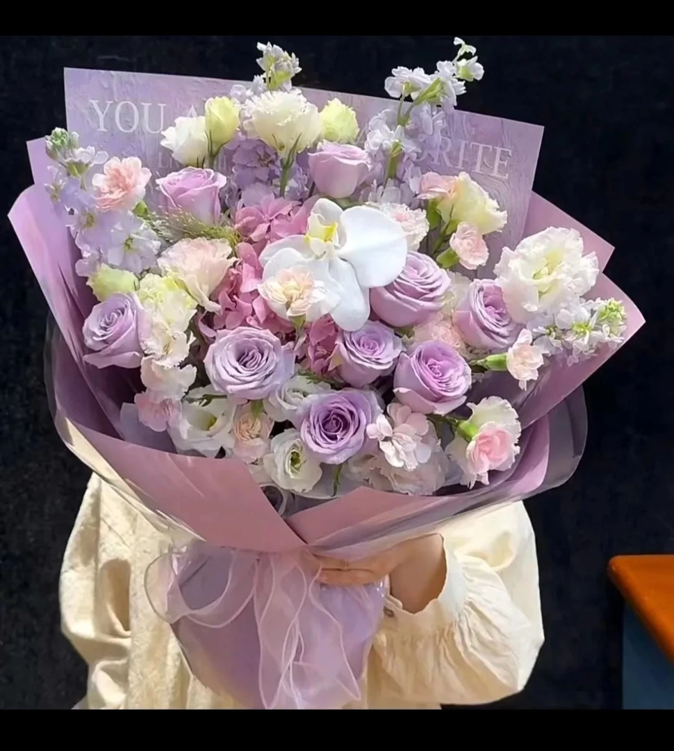 【紫萸笑颜】11支气场蝴蝶兰混搭送朋友闺蜜女友妻子生日领导小时达冬日上新