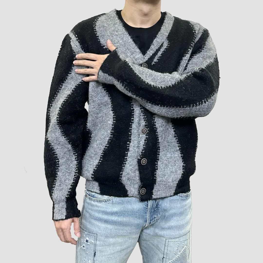 SAN SI ER JIU 秋冬软糯男士高级感黑灰斑马纹开衫宽松慵懒感十足