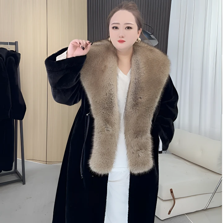 大码女装高级款带毛领毛毛外套，高端大气上档次，秋冬必备