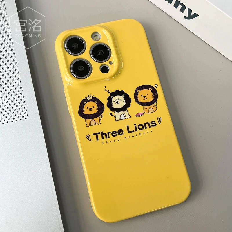黄底三个狮子iPhone14promax苹果13/12/11菲林手机壳华为oppo套