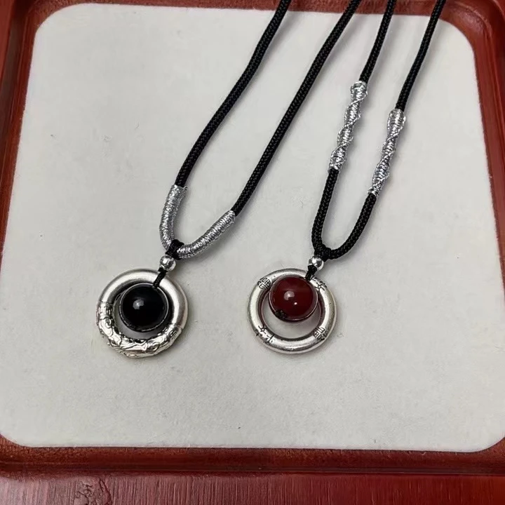 足银平安扣玛瑙相思豆平安吊坠情侣项链