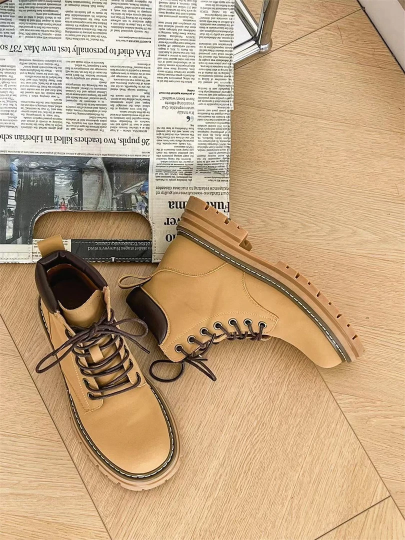 户外女孩~踢不烂真皮厚底增高马丁靴短靴女大黄靴197-20