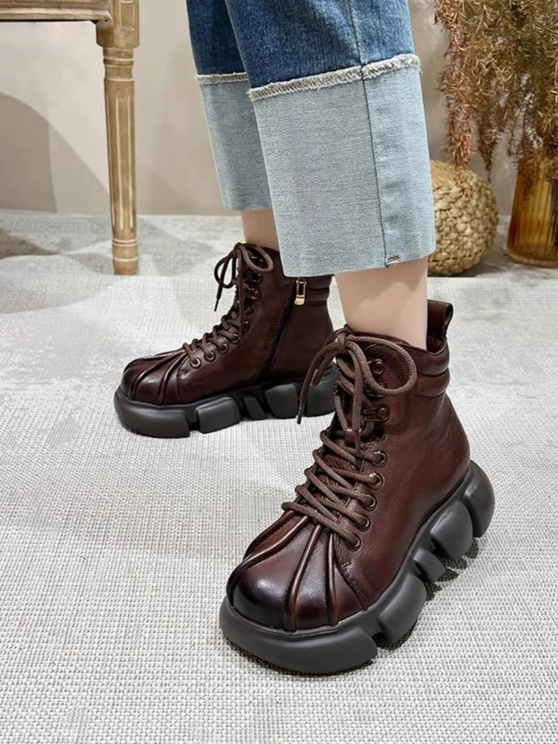 复古厚底马丁靴女2025秋冬新款真皮贝壳头松糕底短靴百搭系带棉靴