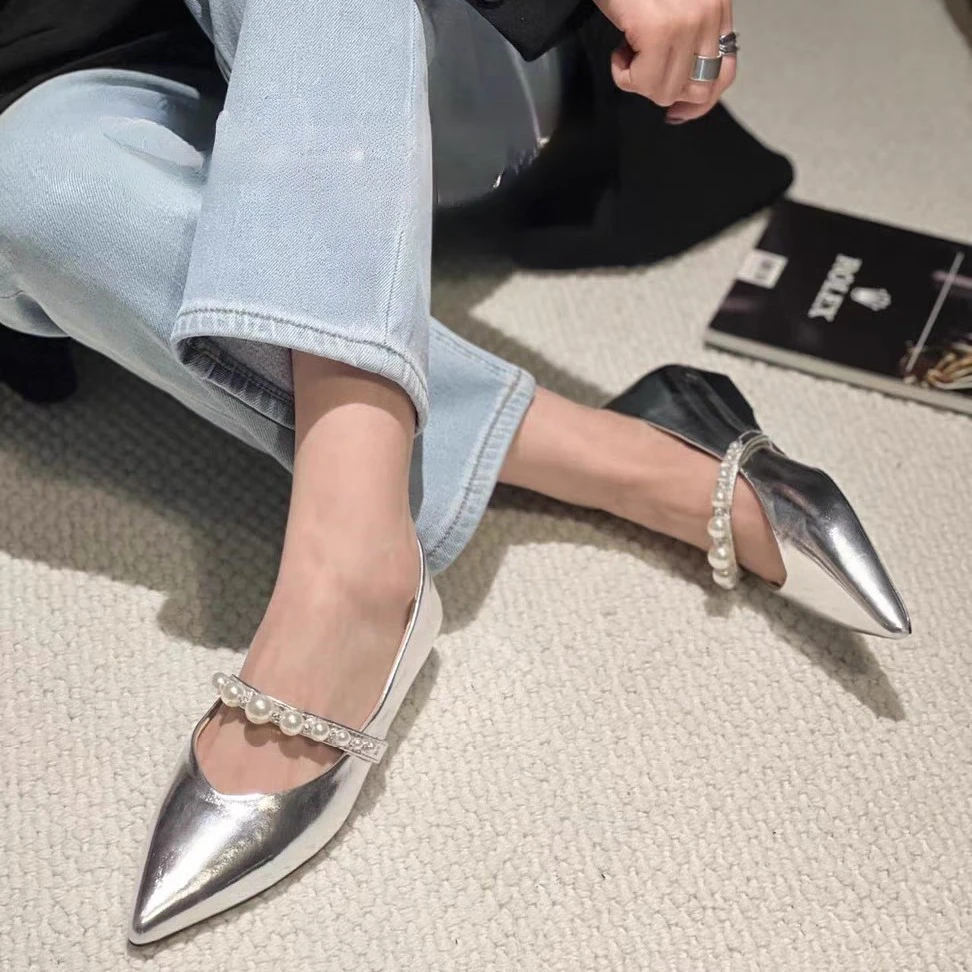 头层牛皮！新款软皮踩脚尖头珍珠平底玛丽珍鞋细跟浅口女单鞋欧货