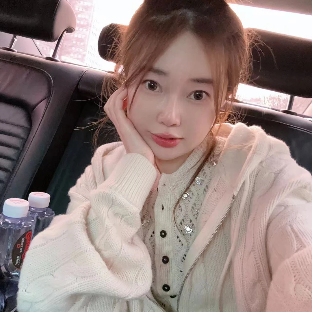 【BORAKOO】私服~miu连帽拉链针织拉链开衫