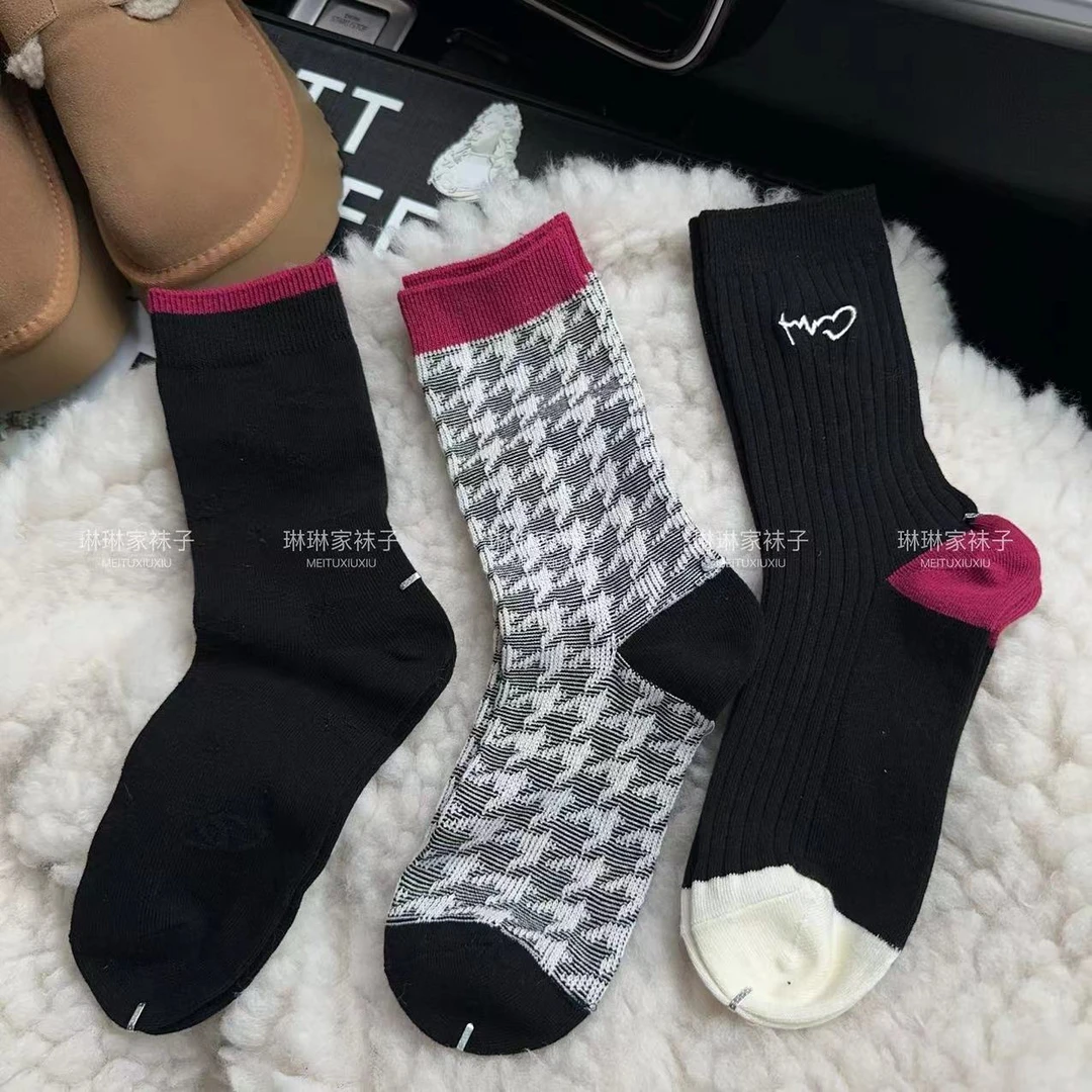 时尚撞色竖条中筒袜刺绣设计感韩系百搭棉袜袜子长袜黑色秋冬女袜
