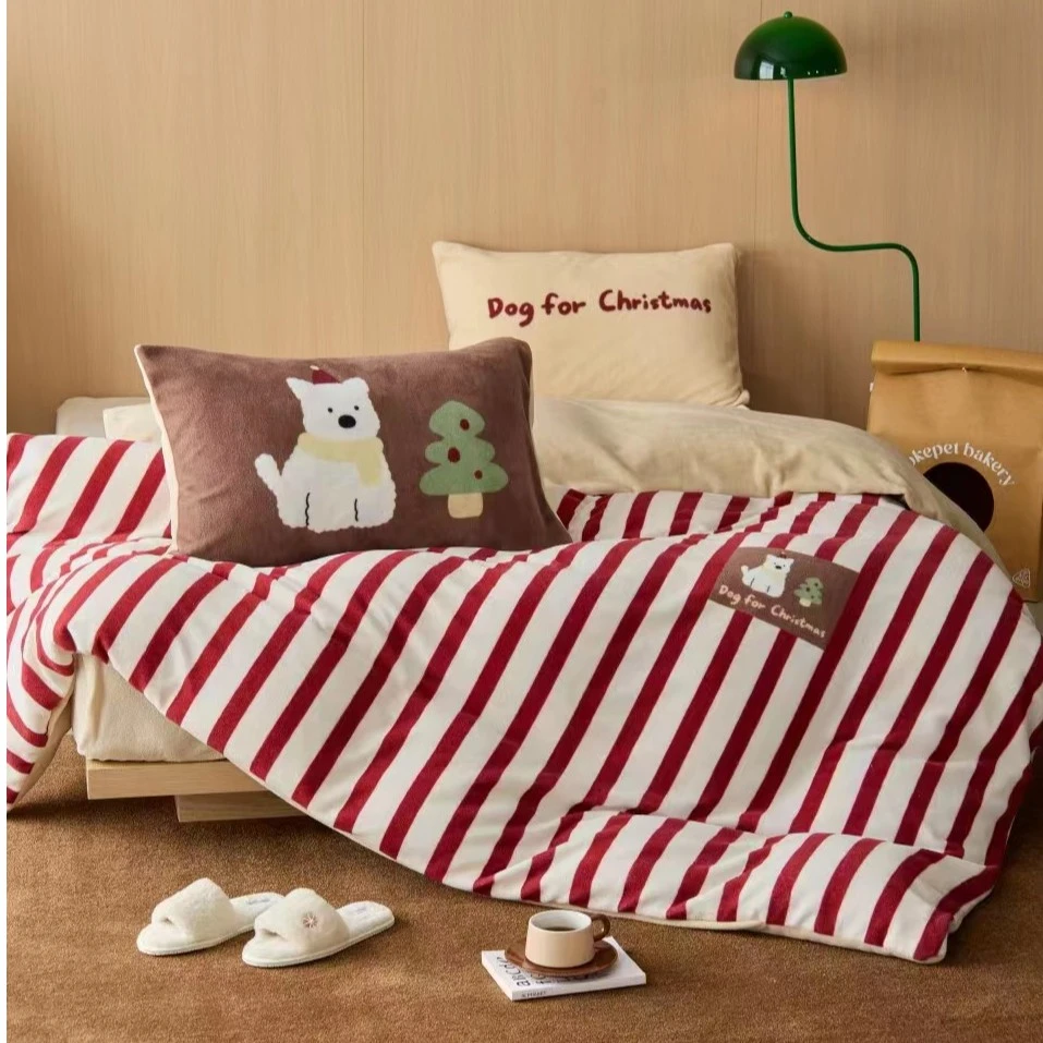 时尚简约全消光牛奶绒保暖四件套三件套活性数码印染加厚