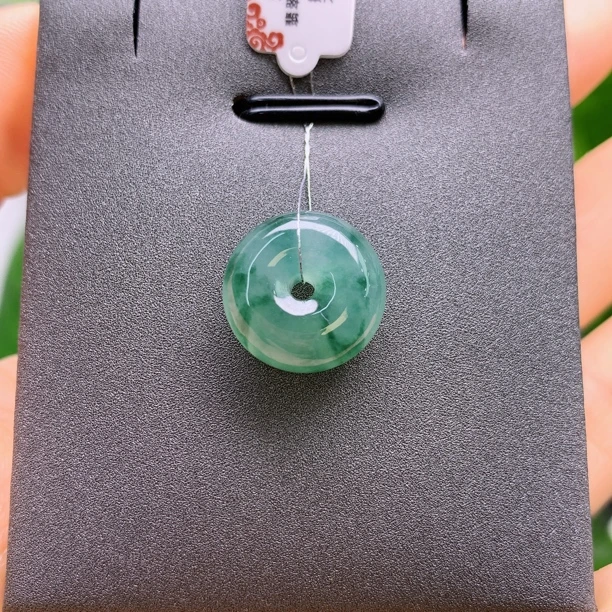 缅甸天然翡翠A货冰润飘花平安扣A708#