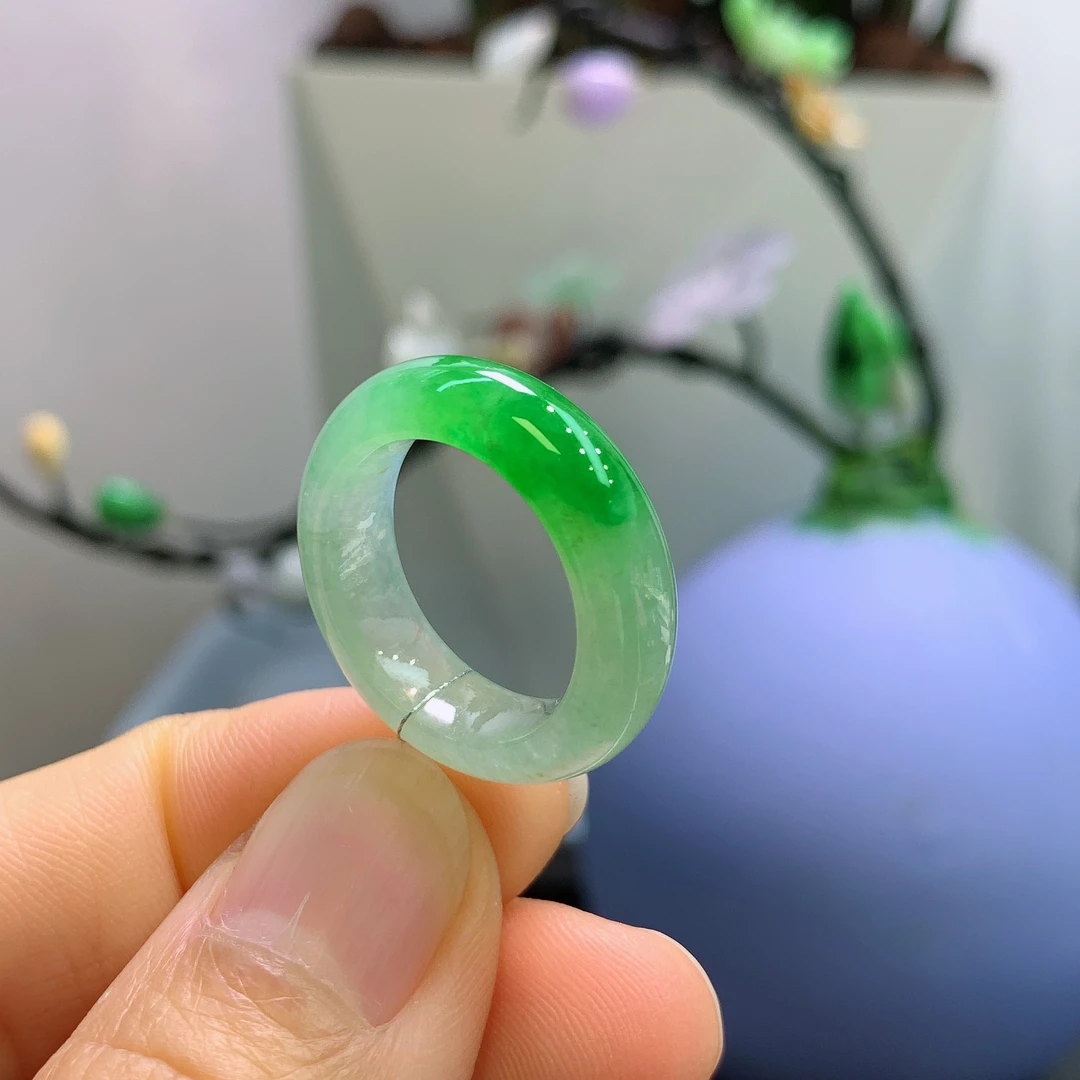 12圈口缅甸天然翡翠A货冰飘阳绿戒指A684#