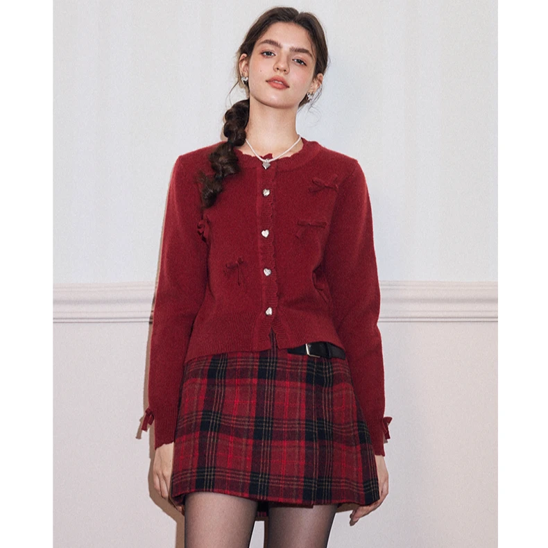 BANANA BABY新款安可拉红针织衫女甜美风蝴蝶结小众上衣D244MY649