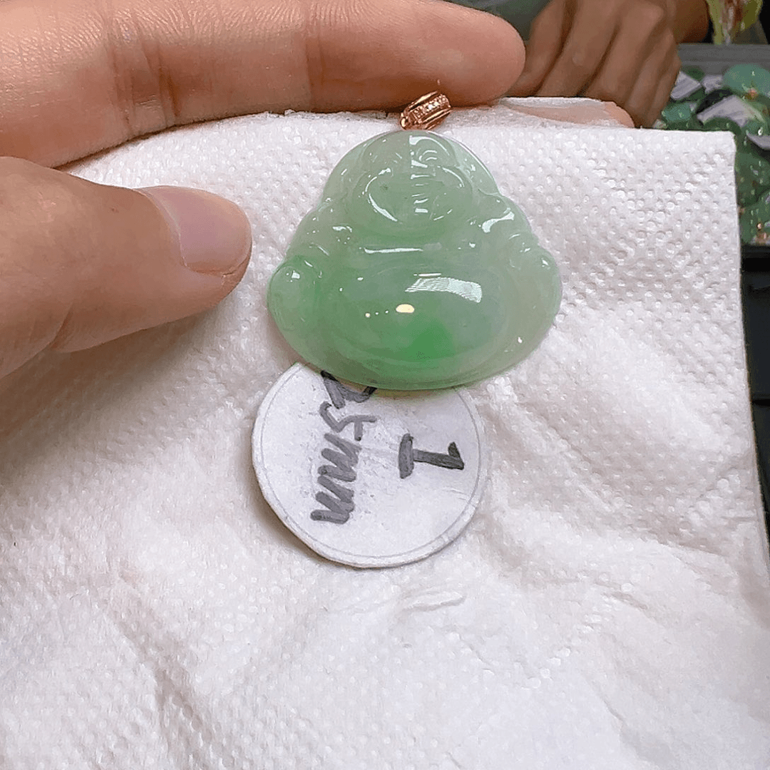 翡翠颈饰18K金镶嵌翡翠